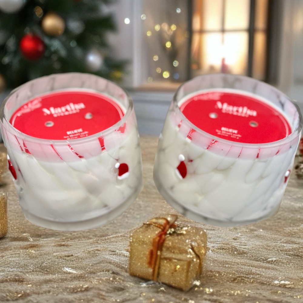NEW! MARTHA STEWART Lrg. Christmas Stocking design 16.75 oz. Murano~like Candle - Picture 4 of 10